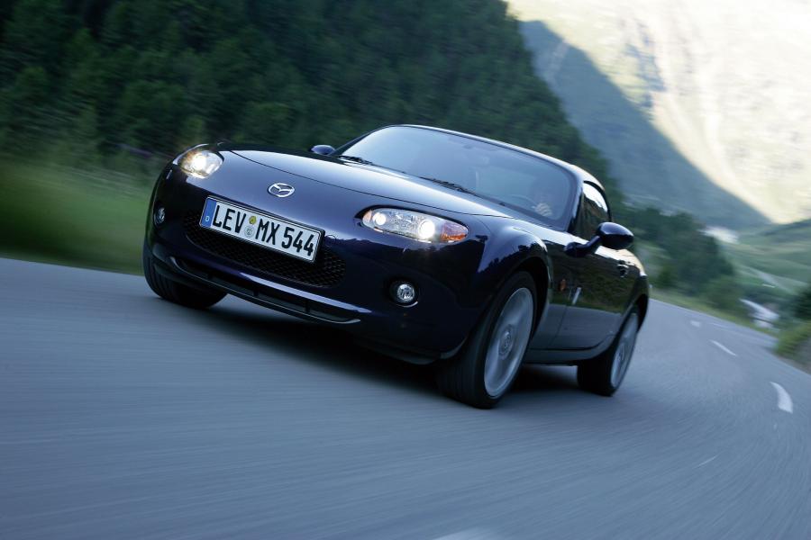  Mazda MX-5 Roadster Coupe 2006 года  (фото 188 из 212)